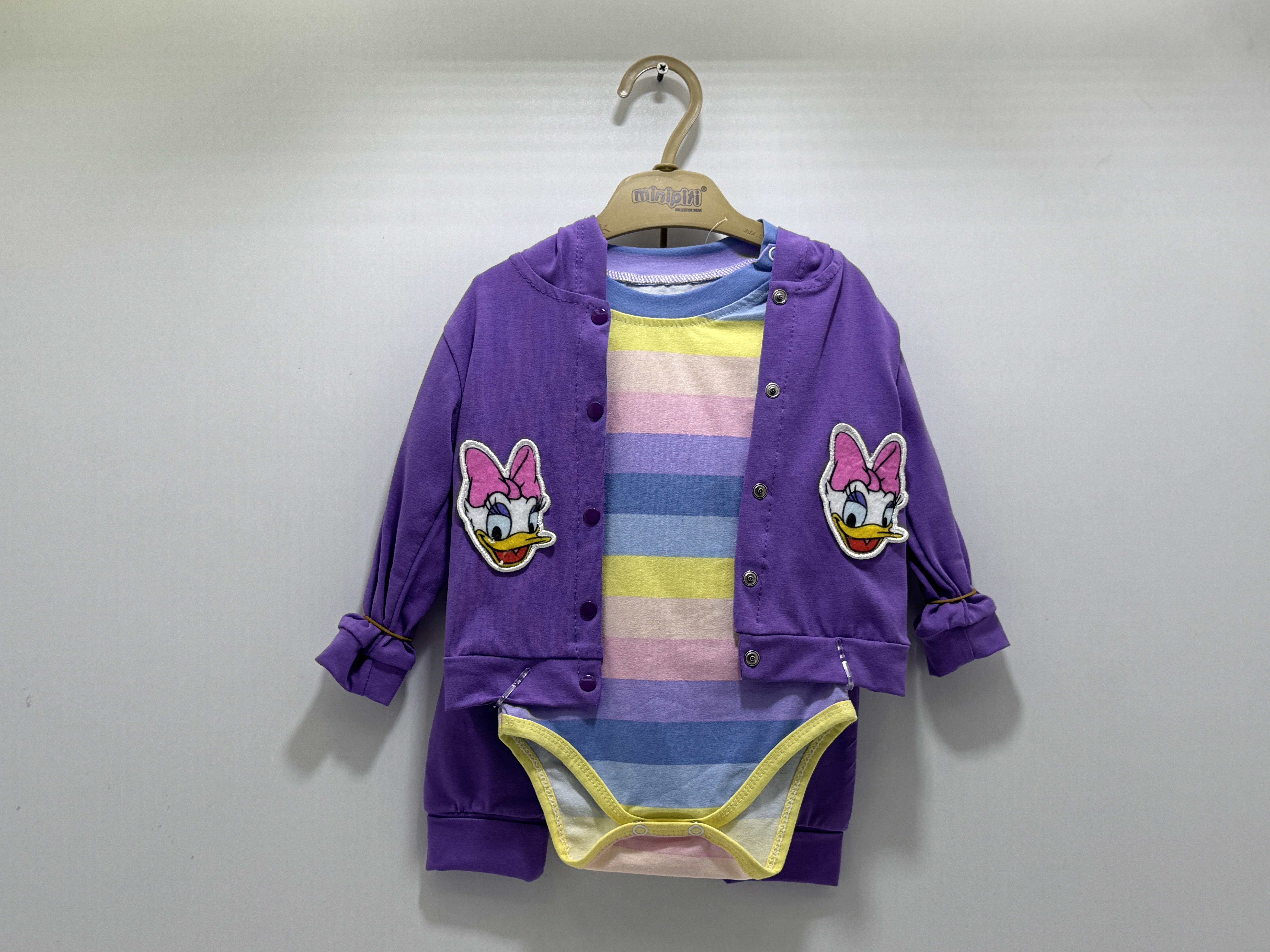 Bebek Kız Daisy Duck Nakışlı ve Renkli Çizgili 3'lü Takım